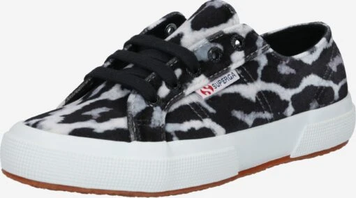 Superga Fashion Sneakers Sneakers Laag Fan Dames Zwart
