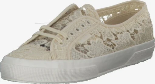Superga Casual Sneakers Sneakers Laag Macrame Dames Beige
